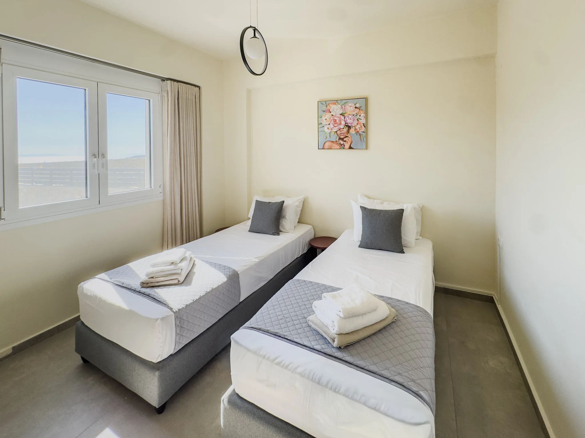 House Two twin bedroom